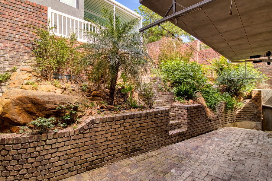 4 Bedroom Property for Sale in Gordons Bay Village Western Cape